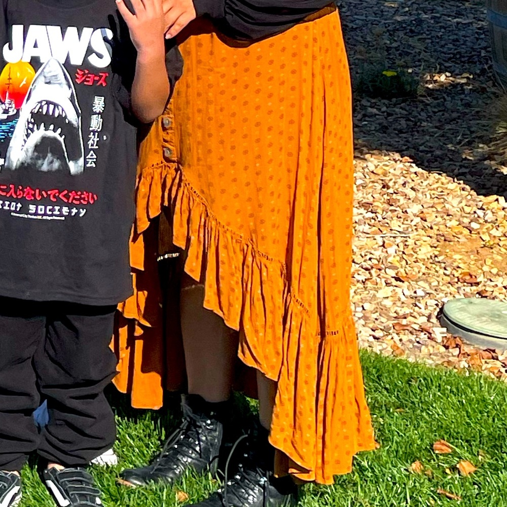 Brown skirt